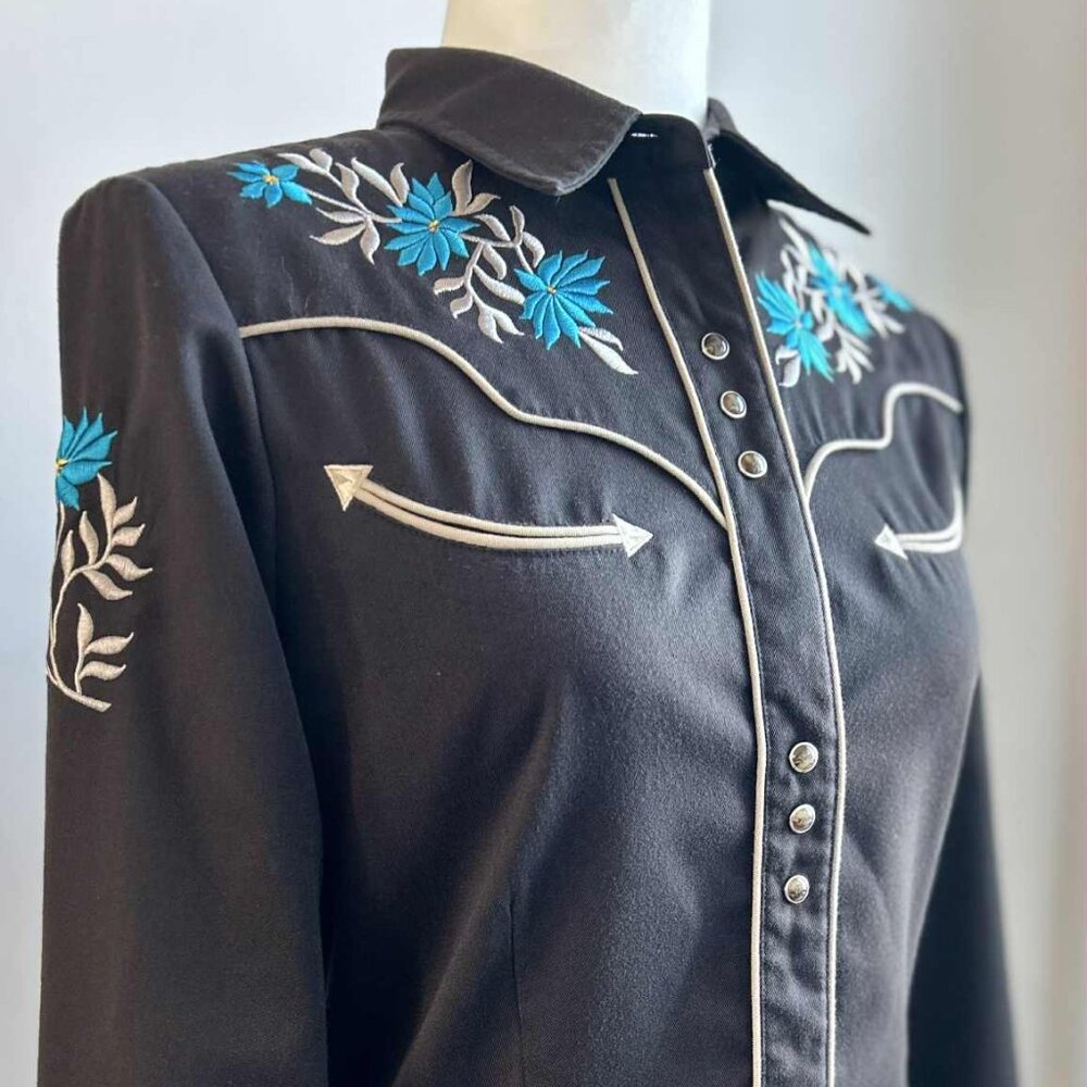 Vintage Roper Espresso Embroidered Floral Western Snap Shirt with Piping – US S